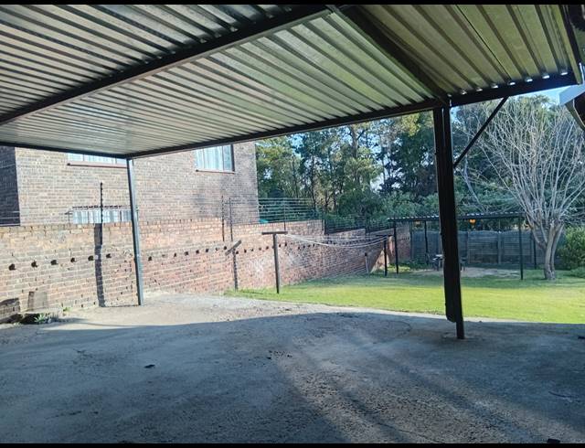 3 BEDROOM HOUSE FOR SALE IN BIRCH ACRES